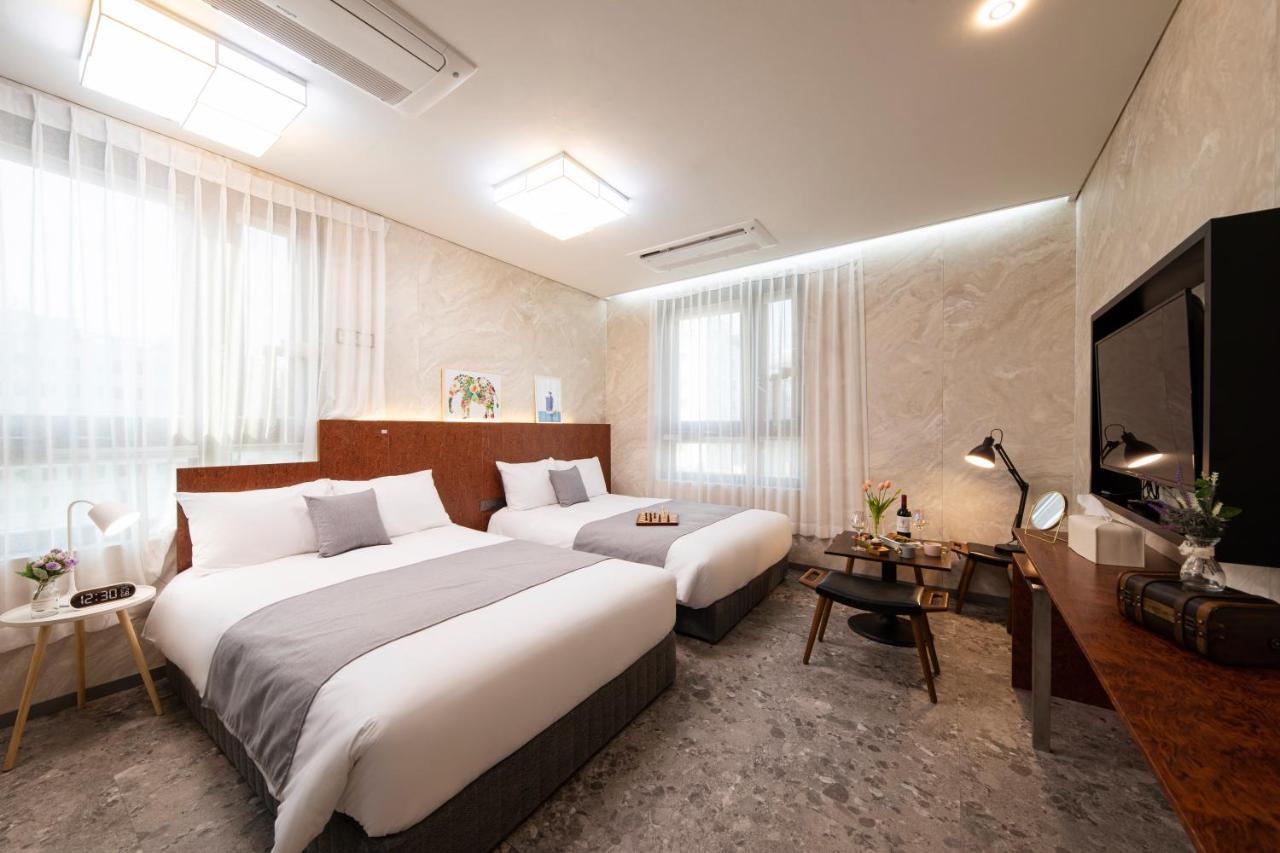 Hotel Dm Szöul Kültér fotó